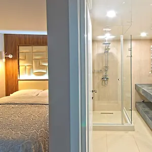 3* Inn Sakhli At Chavchavadze Ave 15